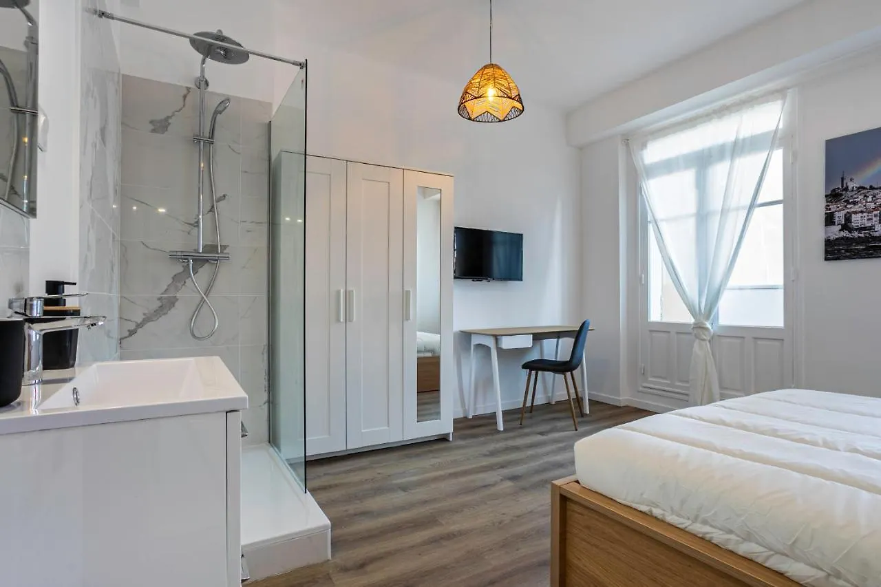 아파트 Grand Appartement Centre De 마르세유