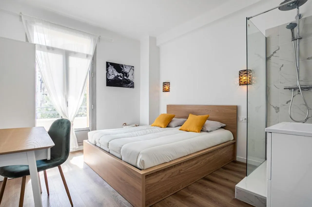 Apartment Grand Appartement Centre De Marseille